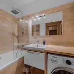 Apartamento Huge Next To Train Station Close To The Center Bratislava