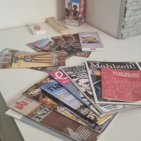 Huge Next To Train Station Close To The Center